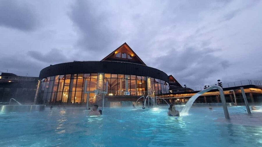 From Kraków: Thermal Baths Evening or Morning Experience - Your 3 Hours at the Thermal Pools: Pools, Slides, and That Jacuzzi Moment