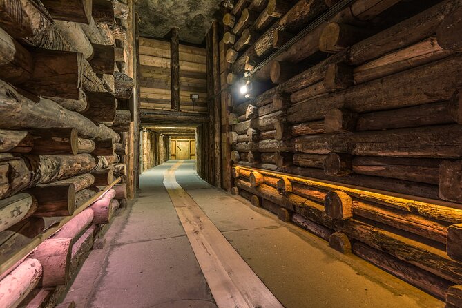From Krakow: Wieliczka Salt Mine Full Live Guided Small Group Tour - Time on the clock: how a 4–5 hour tour fits Krakow