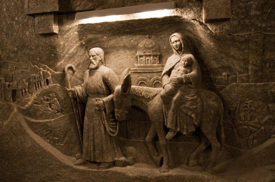 From Krakow: Wieliczka Salt Mine Half-Day Trip with Pickup - Comfort tips that will save you pain