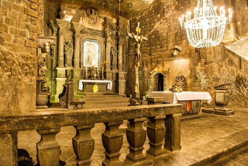 From Krakow: Wieliczka Salt Mine Tour & Hotel Pickup - Krakow hotel pickup and the reality of timing