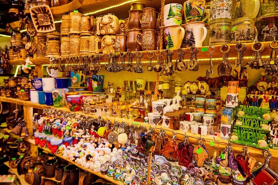From Krakow: Zakopane Tour with Cable Car + Tasting & Pickup - Optional Peksowy Brzyzek and Jaszczurówka Chapel: when you want the quieter side