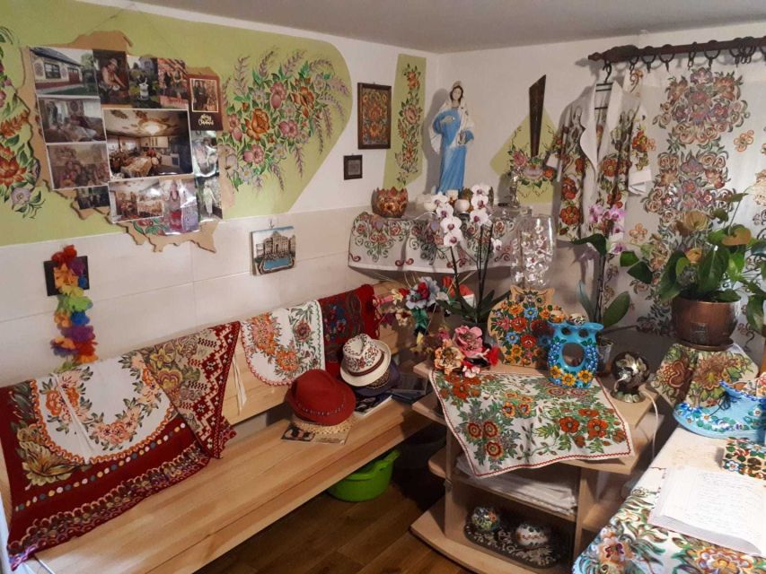 From Krakow: Zalipie Village Day-Tour - From Kraków pickup to Lesser Poland countryside