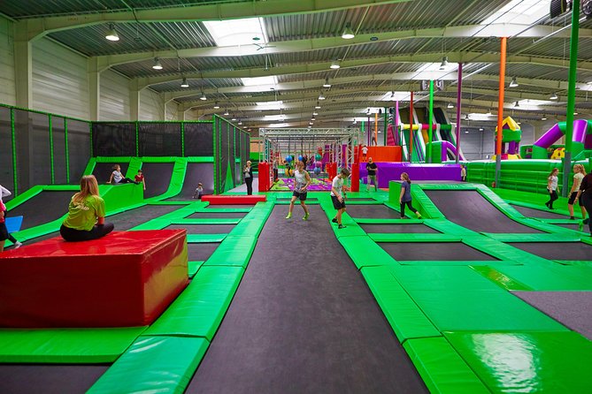 GOjump MEGAPARK Kraków-Sikorki - 1 hour Trampoline Park ticket - Warm-up rules you’ll want to respect