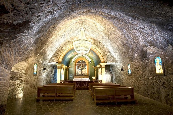 Guided Salt Mine Wieliczka tour from Krakow - Photo rules and the 10 PLN checkpoint