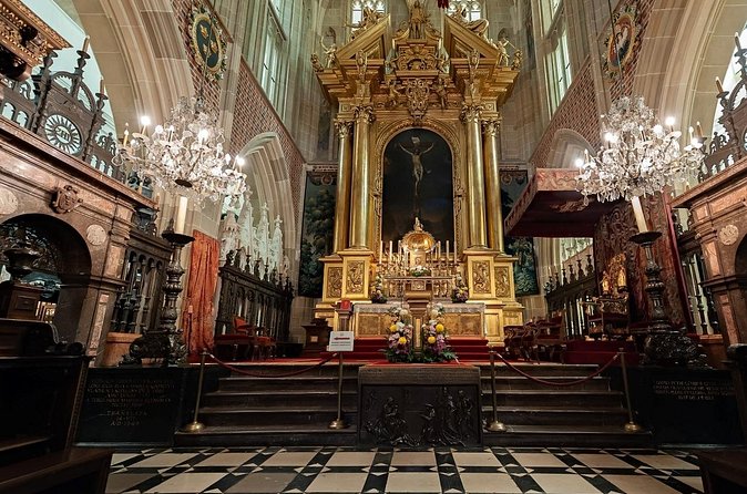 Guided tour of Wawel Castle, Cathedral and St. Mary's Basilica - Who this tour suits (and who should think twice)