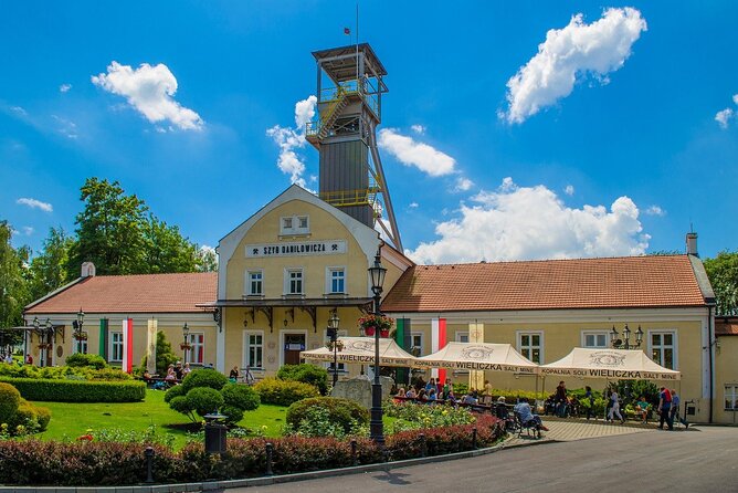 Half-Day Wieliczka Salt Mine Tour from Krakow - Wieliczka Underground: UNESCO depth, chambers, and why it still matters
