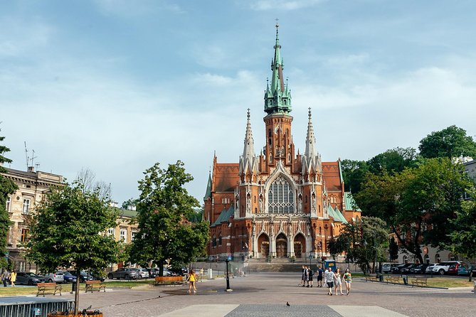 Highlights & Hidden Gems With Locals: Best of Krakow Private Tour - Getting started at plac Jana Matejki: a central launch point