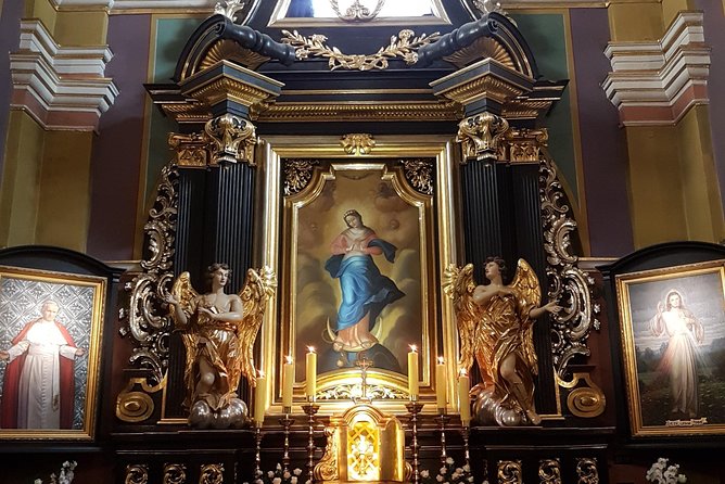 John Paul II Family House Museum & Wadowice Tour from Krakow - Stop 3: Minor Basilica—baptism setting and relics