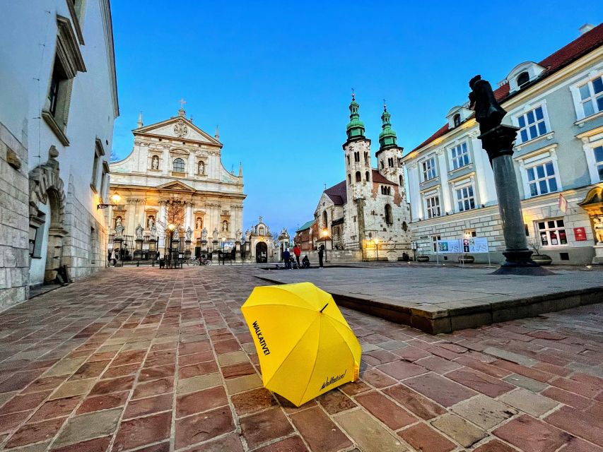 Krakauer old town tour - St. Mary’s Basilica and the Trumpeter: Faith With a Character