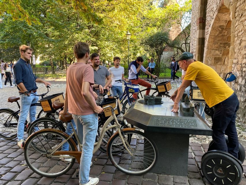 Krakow: 2h Kazimierz (Jewish Quarter) Bike Tour - Starting Smart: Training, Helmet, and Getting Oriented Fast