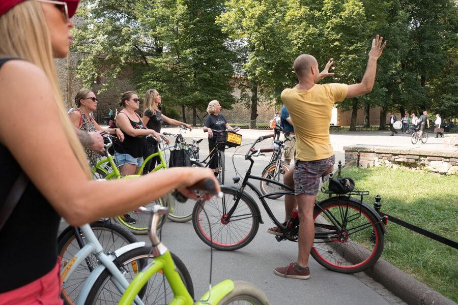 Krakow: 3-Hour Small Group Tour on E-Bike - Who this tour is perfect for (and who should skip it)