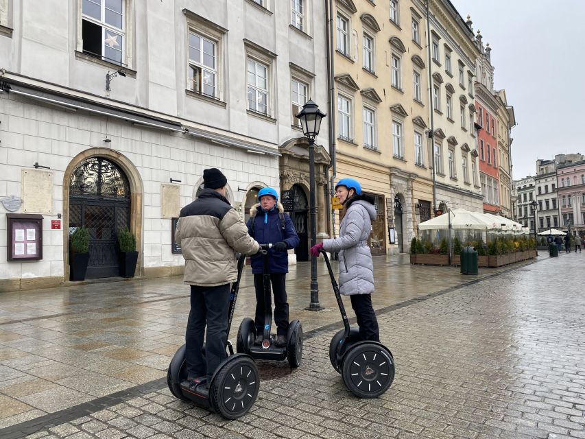 Krakow: 30min Segway Rental with Helmet and a photosession - Key Things You’ll Notice Right Away