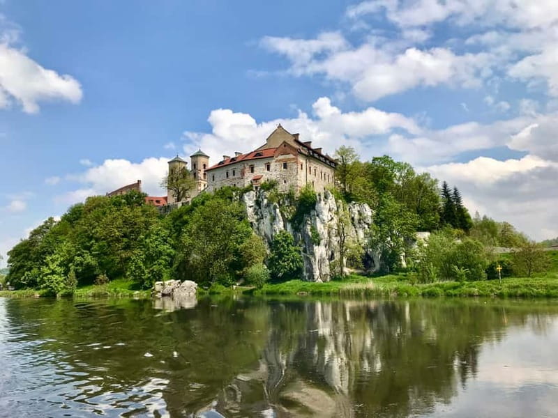 Krakow: 4,5-hours Sightseeing Cruise to Tyniec - Key things that make this cruise work