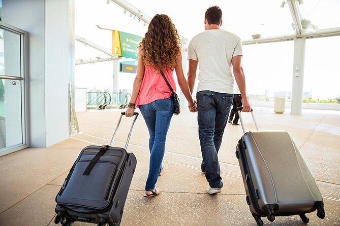 Krakow Airport Departure Transfer - Comfort on the road: leg room, AC, and fewer hassles