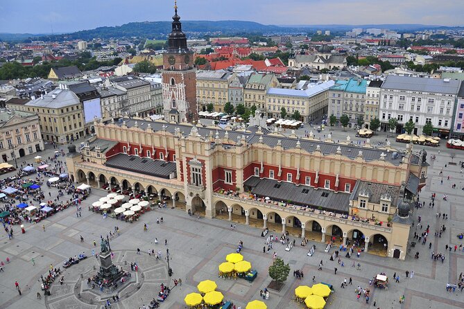 Krakow Airport Private Transfer from City Center to Airport - How the pickup and drop-off run from hotel to airport