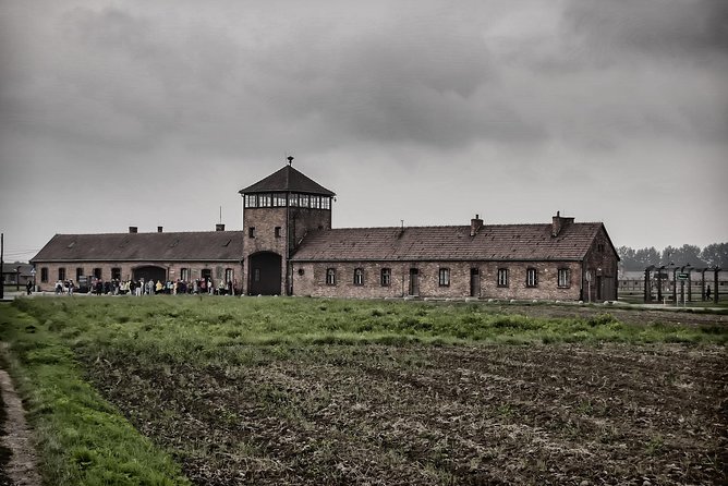 Krakow: Auschwitz-Birkenau Guided Tour with Hotel Transfer - Key highlights I’d circle before you book