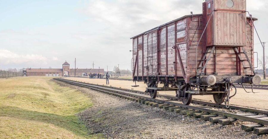 Krakow: Auschwitz Birkenau Museum Guided Tour with Pickup - Hotel pickup and timing: plan for the early start