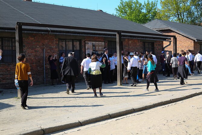 Krakow: Auschwitz Birkenau Museum With Private Transport - Breaks, Timing, and the No-Lunch Factor