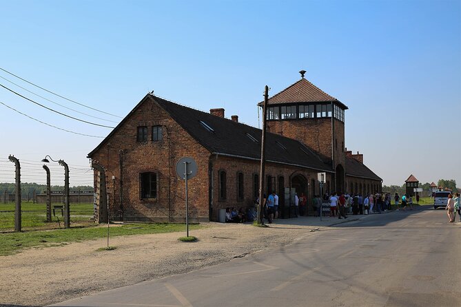 Krakow: Auschwitz Birkenau Museum With Private Transport - Price and Value: What You Get for About $393