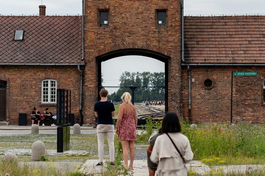 Krakow: Auschwitz-Birkenau Tour Limited to 15 Visitors - What’s Included: What You Pay For (and Why It Adds Up)