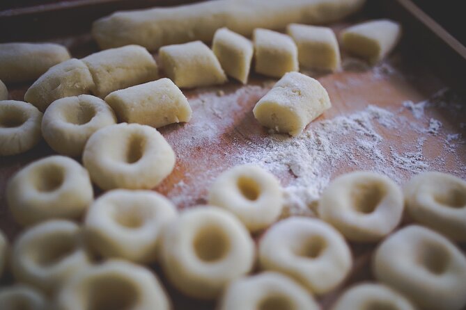 Krakow Authentic Food Tour Poland - The “Full Plates” Moment: Pierogi, Soups, and śliwowica