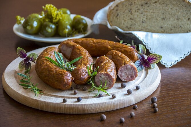 Krakow Authentic Food Tour Poland - Meeting Point at Ulica Krokodyli Pub: Easy Start, Low Friction