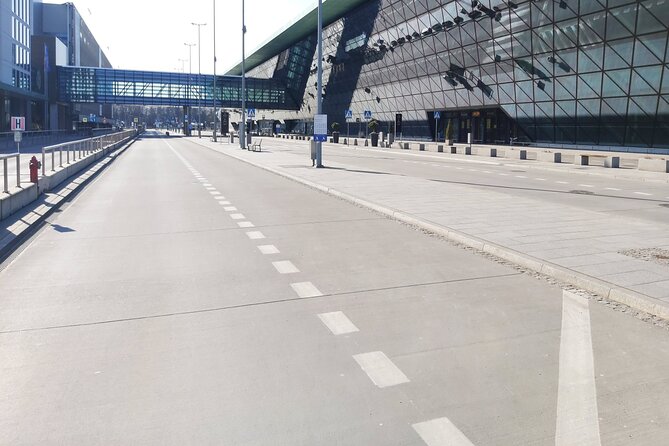 Krakow Balice Airport Transfer: Private Round Trip - Key Highlights at a Glance