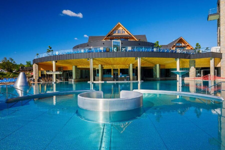 Krakow: Beginner Ski Adventure with Optional Experiences - Ski First or Baths First: You Get to Change the Order