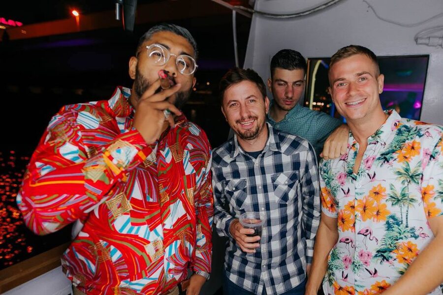 Krakow: Boat Party with Unlimited Drinks - On the Vistula: what the 2-hour cruise feels like at party pace