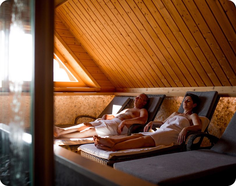 Krakow: Chocholowskie Baths with Ticket and Transportation - The ride to Zakopane’s thermal region: scenery + decompression