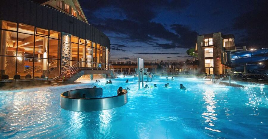 Krakow: Chocholowskie Baths with Ticket and Transportation - Pickup in Krakow: stress-free, with real human help