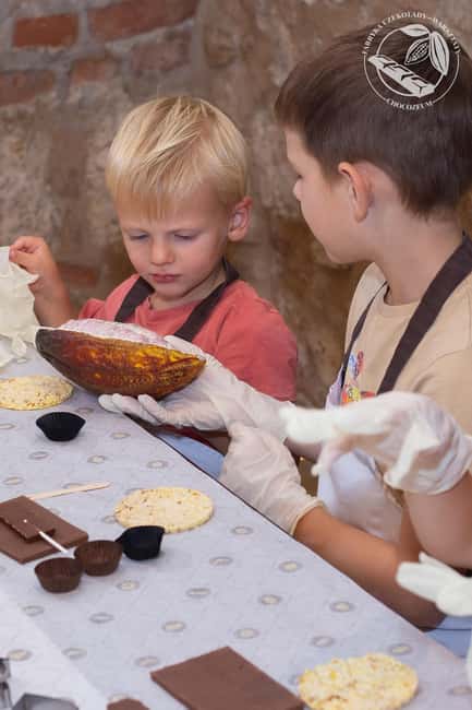 Krakow: Chocolate Workshop - Instructor-led, Polish-forward, and friendly for English speakers