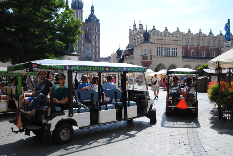 Krakow: City Tour by Golf Cart - The audio guide and language options that make or break the ride