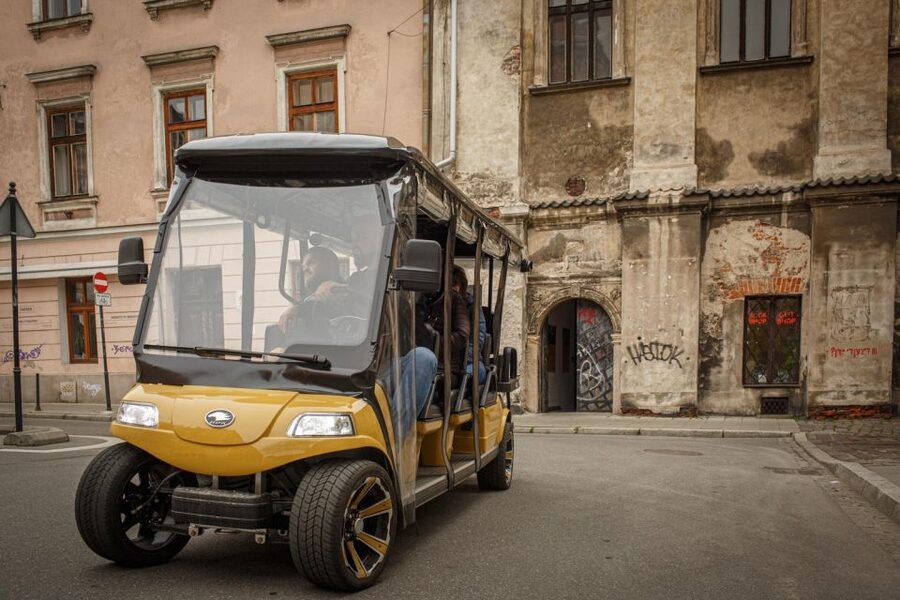 Krakow: City Tour Golf Cart & Schindler's Factory Guide Tour - Old Town and Wawel: The “Getting Oriented” Part That Feels Like a Win