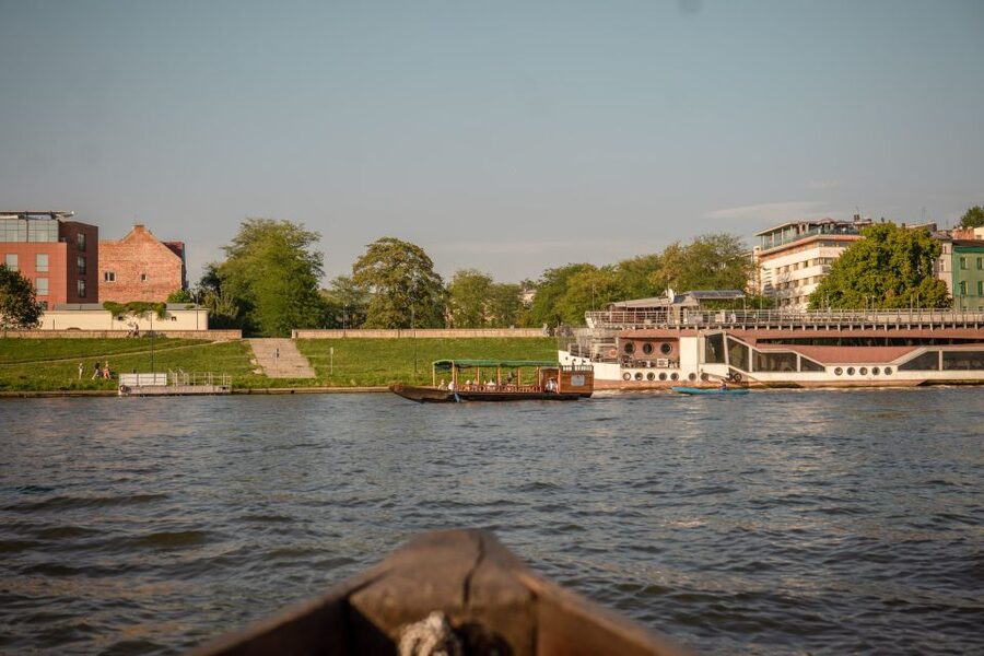 Krakow: Early Bird Vistula River Sightseeing Cruise - Church on the Rock and the river’s signature landmarks
