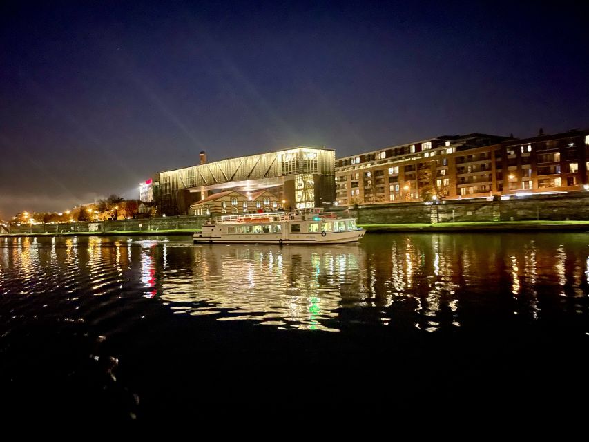 Krakow: Evening Cruise with a Glass of Wine - The vibe on board: seats, warmth, and how the drinks play out