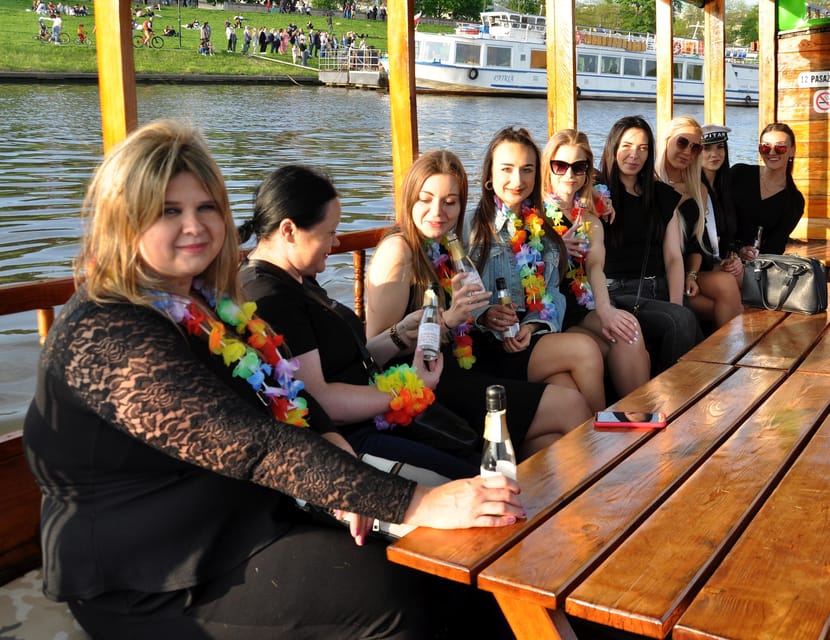 Krakow: Evening or Night Gondola Cruise - CRICOTEKA and Casa Museo de Karol Wojtyła: culture after the castles
