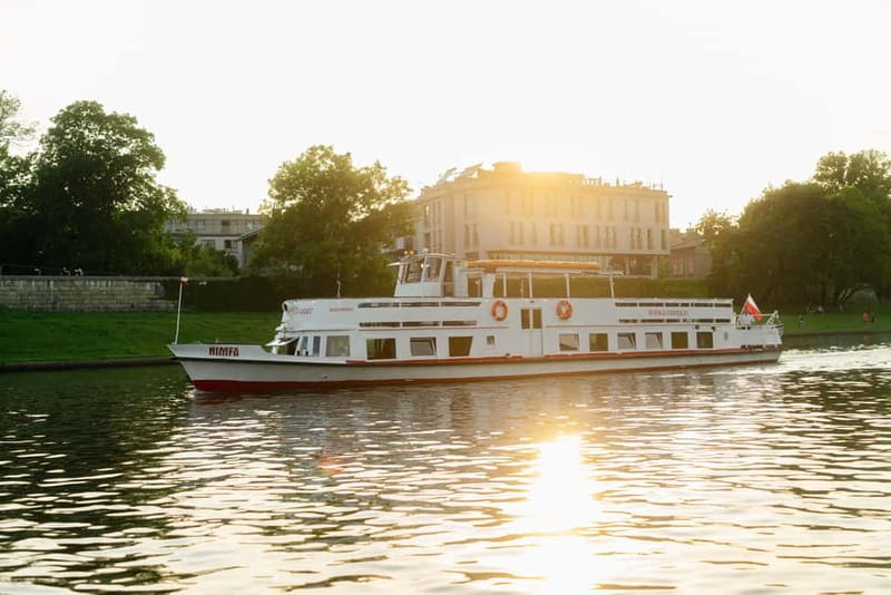 Krakow: Evening or Night Sightseeing Cruise - Key points to know before you go