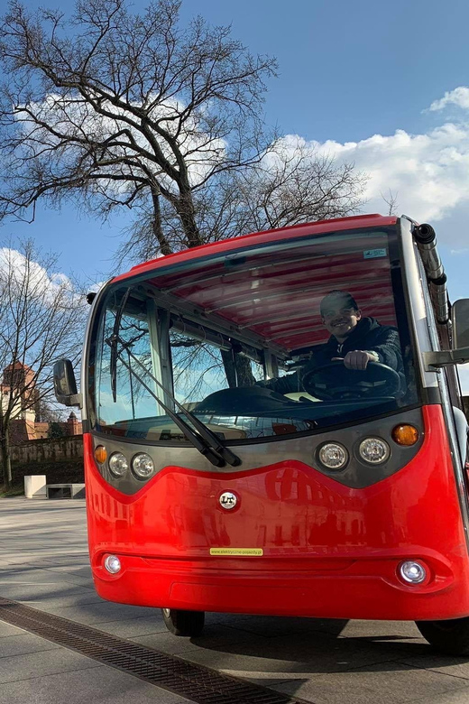 Krakow: Extended City Sightseeing Tour - Eco Buggy Golf Cart - Kazimierz Jewish Quarter: seeing the synagogues as a map of memory