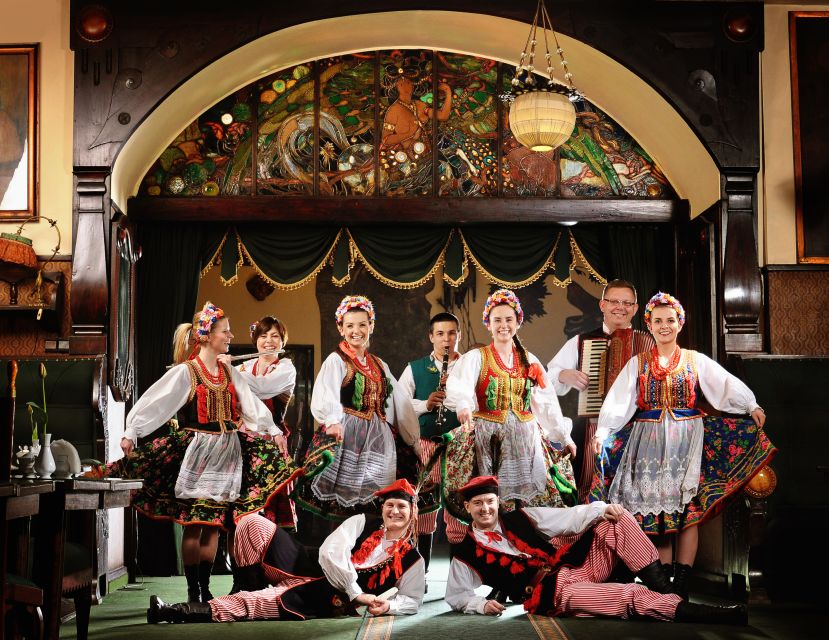 Krakow: Folk Show & 3-Course Dinner at Jama Michalika Café - Seating and visibility: what to expect if you care about front-row views