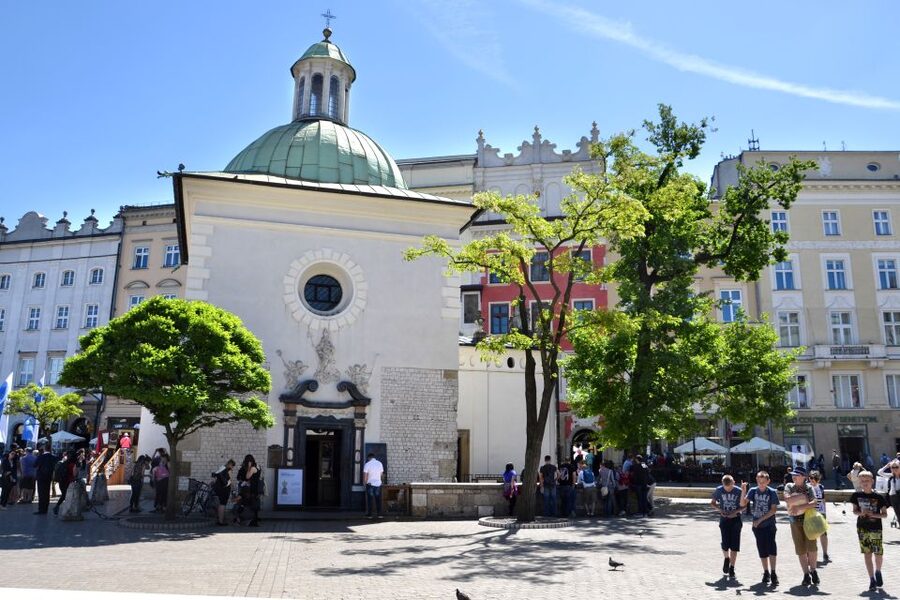 Krakow: Full Tour Regular 1.5h guided city tour by E-Cart - Schindler’s Factory Area: Turning a Name Into a Place