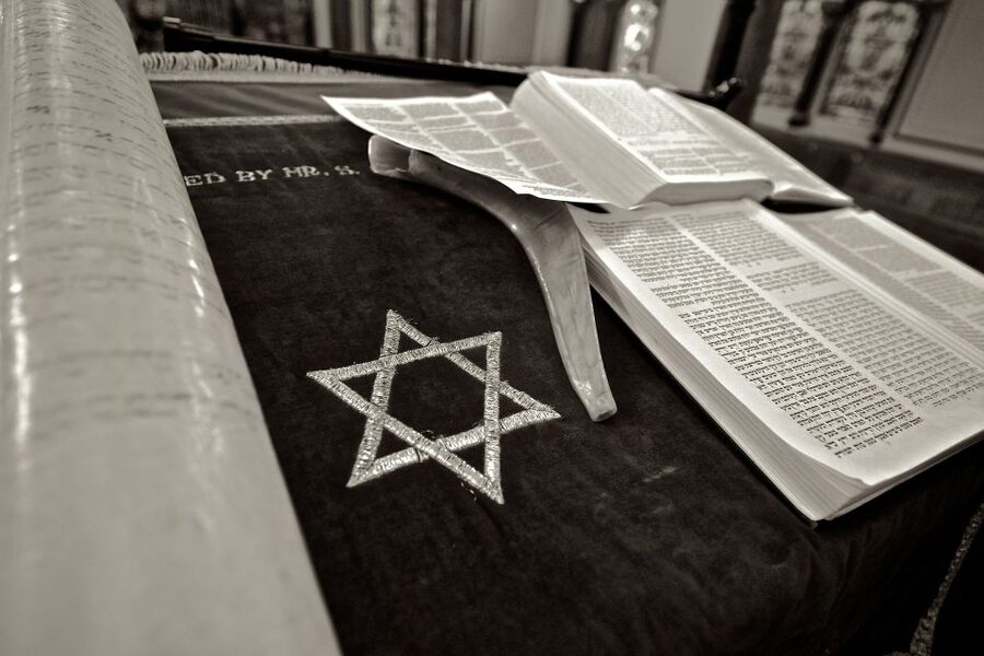 Krakow: Galicia Jewish Museum Entry Ticket - Entering Traces of Memory: 140+ photos and a 12-year creative effort