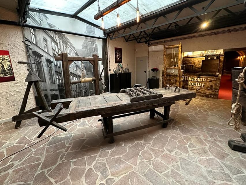 Kraków: Guided Tour of the Torture Museum - How the guide makes it click: live English explanations that feel human