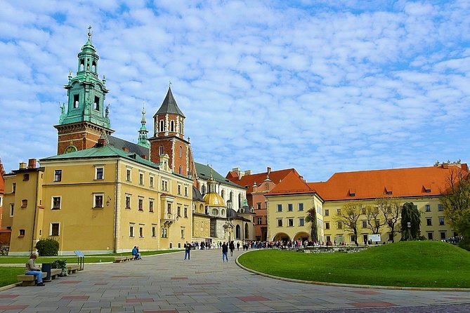 Krakow: Guided Tour of Wawel Castle & Cathedral - Why Wawel Royal Castle and Cathedral are the Kraków must-do