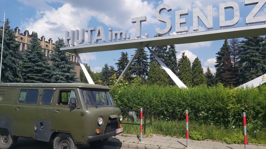 Krakow: Guided Tour to Nowa Huta on Commie Retro Van - Why Nowa Huta still feels strangely real