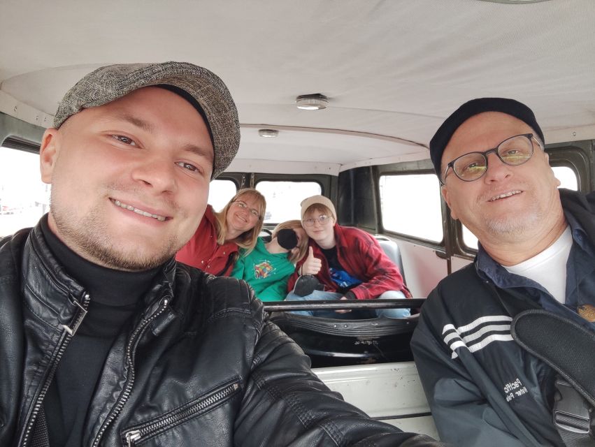 Krakow: Guided Tour to Nowa Huta on Commie Retro Van - Sliding into the Cold War on a vintage UAZ 452