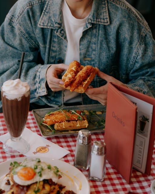 Krakow: Hard Rock Cafe Breakfast - Key things that make this breakfast worth your time