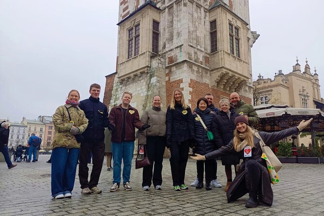Krakow Highlights Tour: Local Tips, Food Spots & Must-See Places - St. Mary’s Basilica: a must-see stop without taking over your whole day