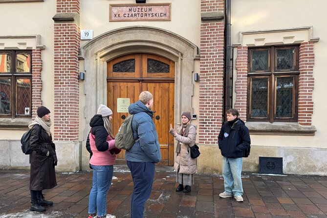 Krakow Highlights Tour: Local Tips, Food Spots & Must-See Places - Czartoryski Museum stop: quick visit plus a ticket decision