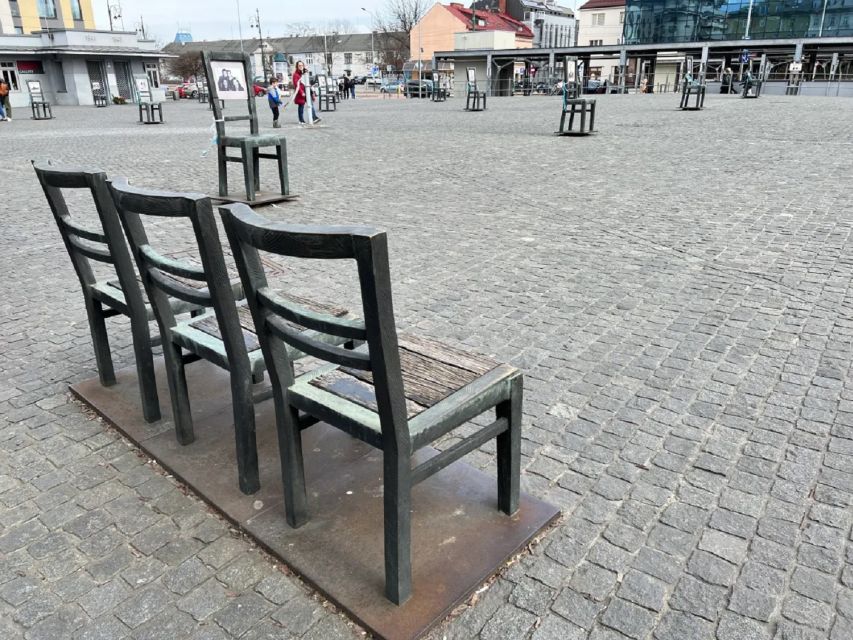 Kraków Holocaust Tour - Walking the ghetto wall fragments and the story they signal